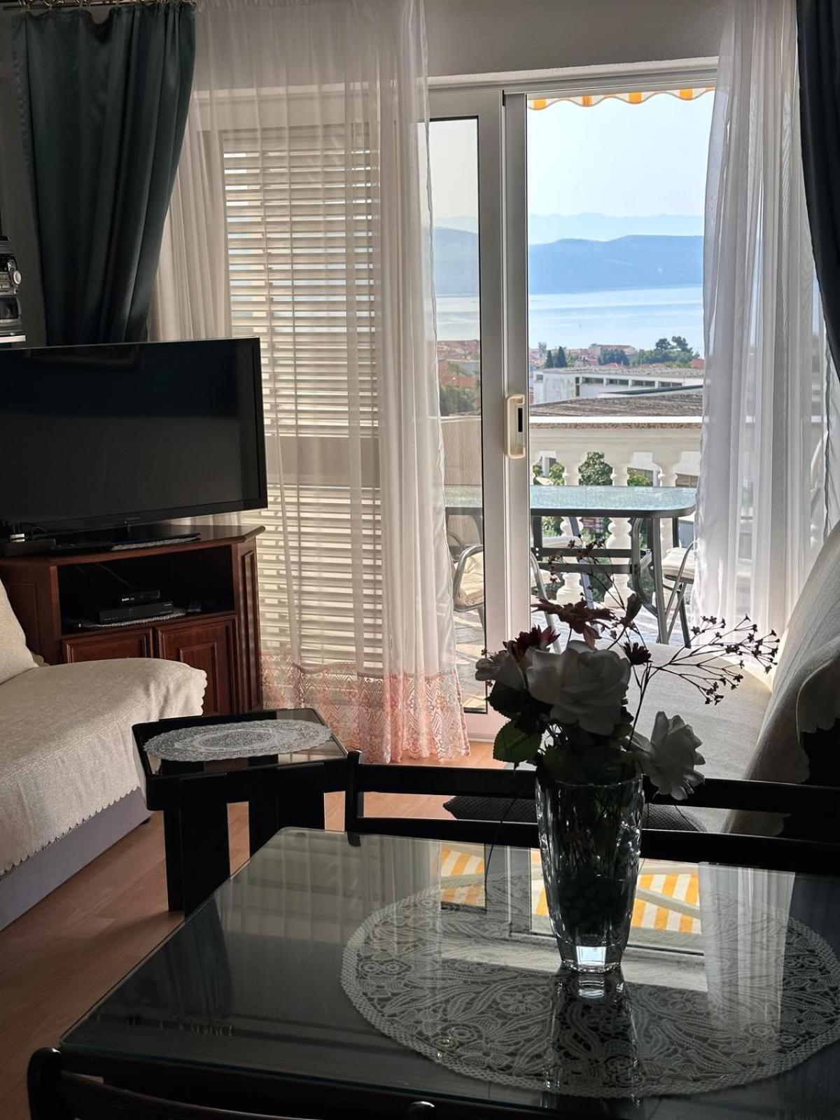 Apartmani Djurda 크르크 외부 사진