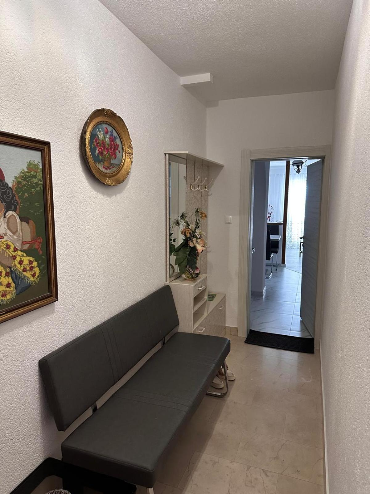 Apartmani Djurda 크르크 외부 사진